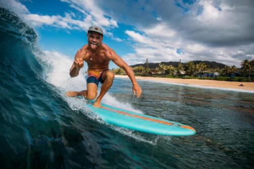 Surfeando la ola con Body Glove.